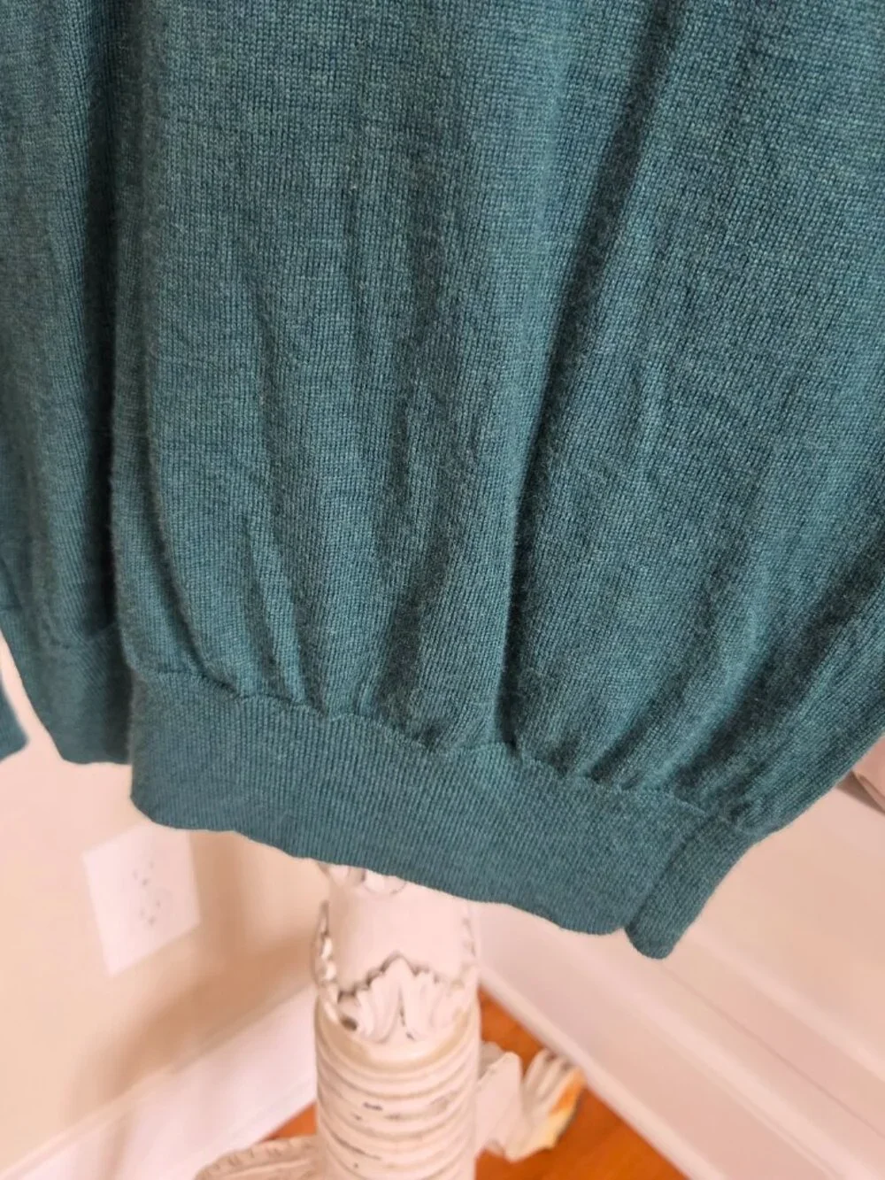 Men’s Jos. A. Bank Travelers Large Merino Wool V-Neck Pullover Sweater Green